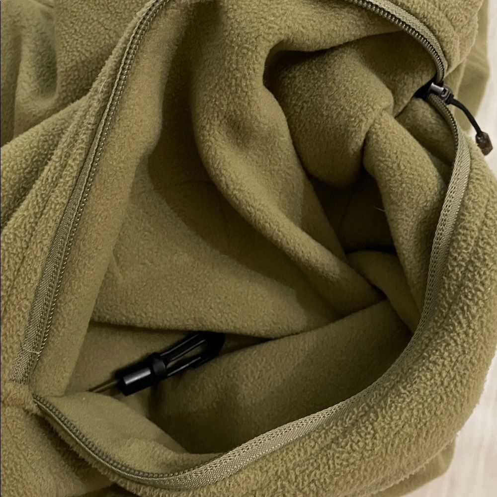 Oakley Olive Green Full Zip Fleece Jacket Womens Size XL Outdoors - Picture 13 of 14